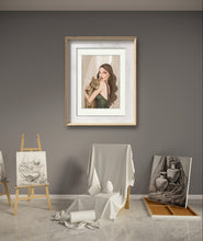 Cargar imagen en el visor de la galería, "Sofia" Fine Art Prints